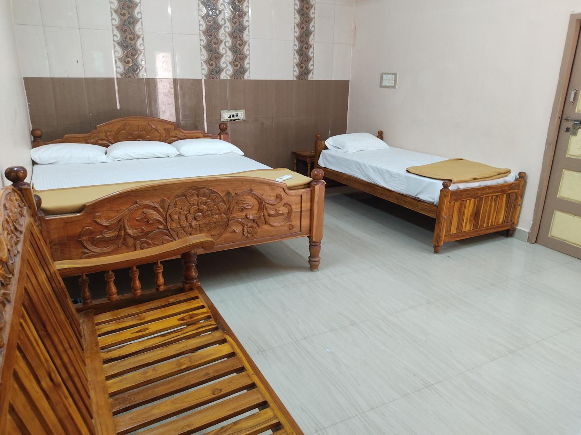 Homestay A E R Residency Tiruvannamalai