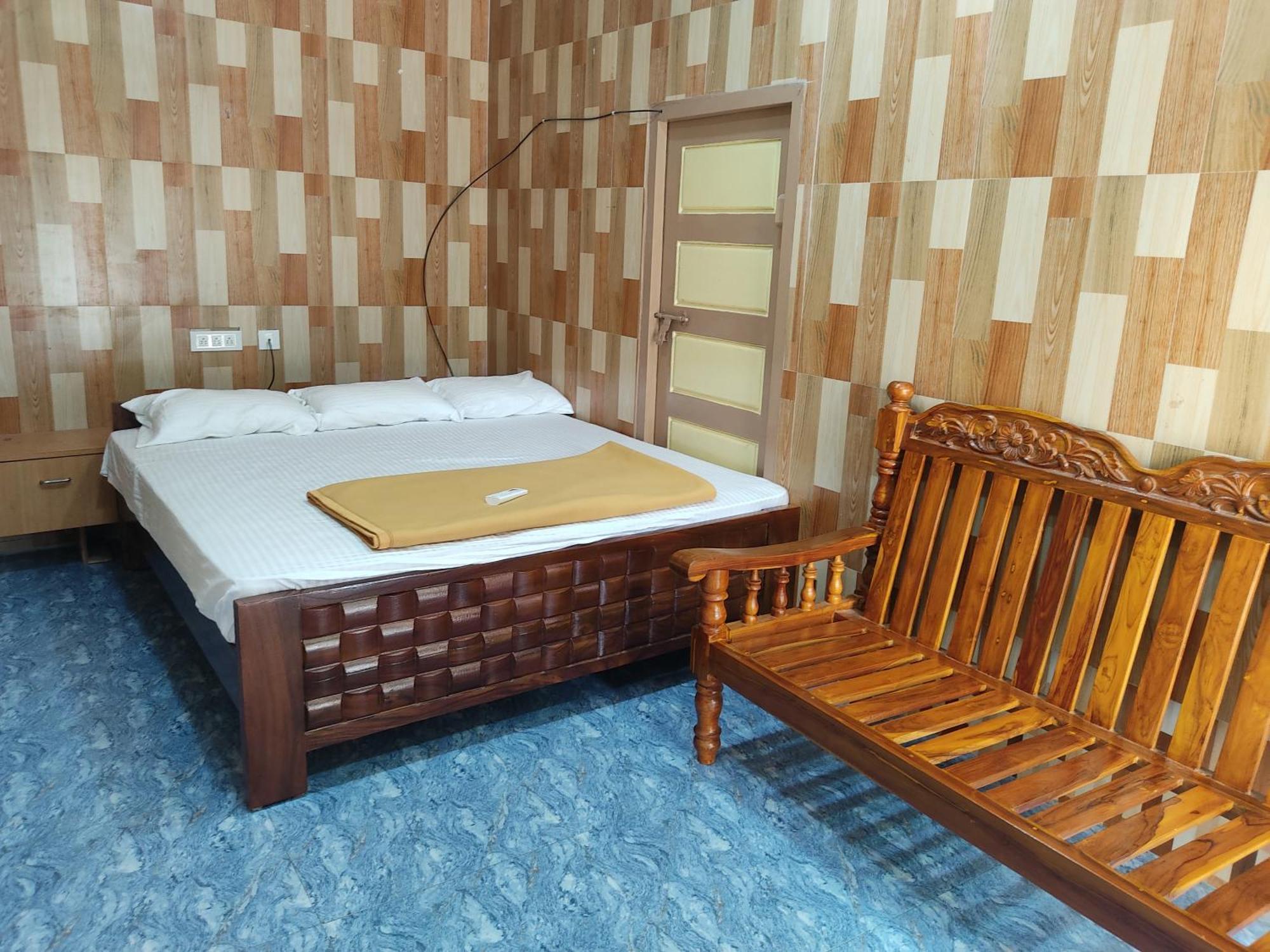 Homestay A E R Residency Tiruvannamalai